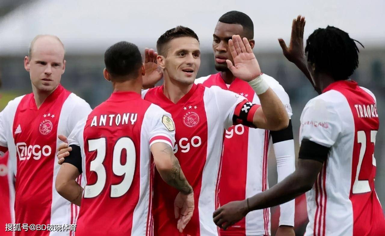 此次续约 此次续约